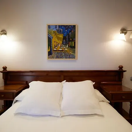 维亚莱格雷酒店 阿维莱斯