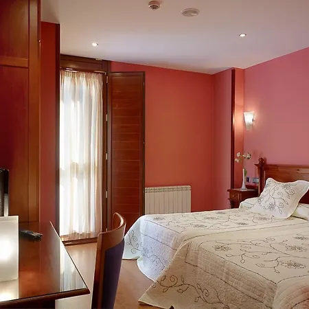 维亚莱格雷酒店