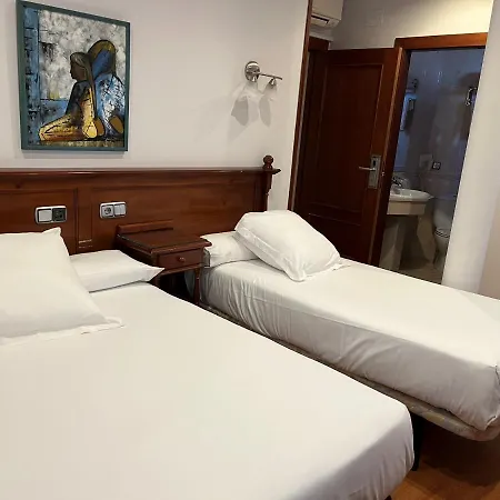 Hotel Villalegre 3*