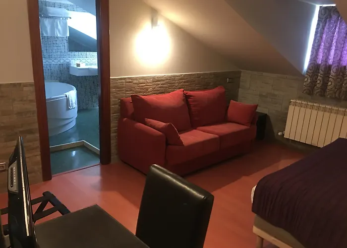 Villalegre 3* أفيليس