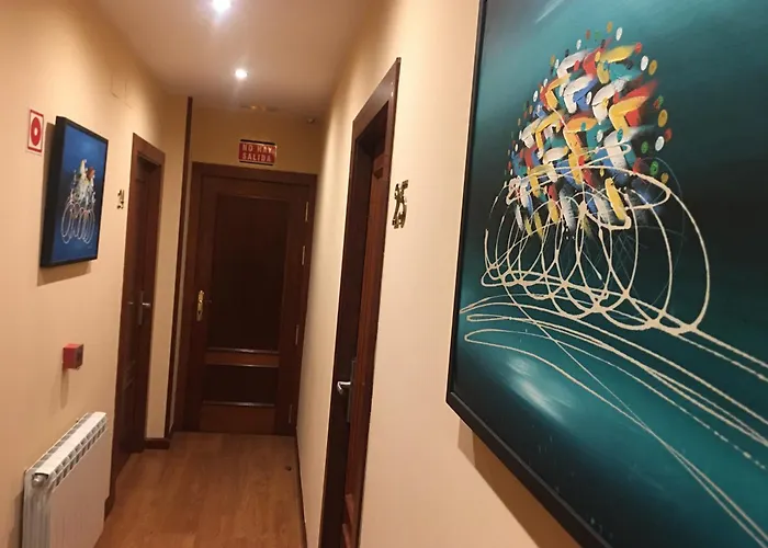 Villalegre 3* أفيليس