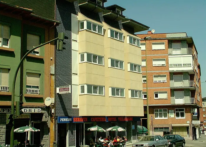 Villalegre 3* أفيليس