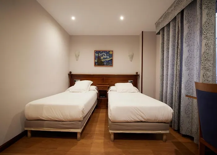 Villalegre فندق أفيليس